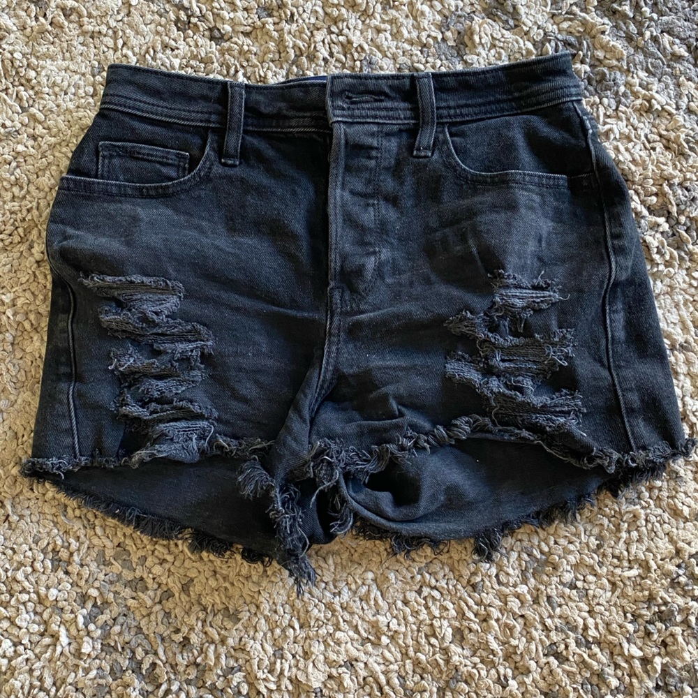 Hollister distressed shorts